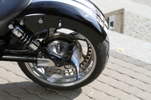 21 Honda VTX 1800 custom zawieszenie