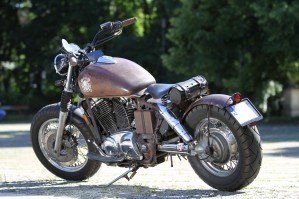 10 zdjecia Honda VT 1100 Bobber statyka