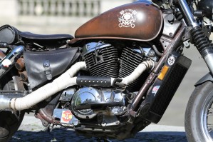 12 Honda VT 1100 Bobber silnik