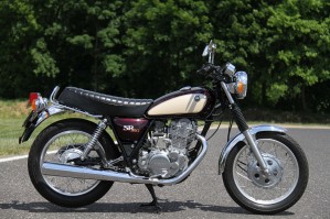 10 SR 500 prawy profil