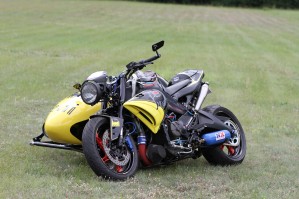 13 Buell 1125 CR z wozkiem bocznym custom bike