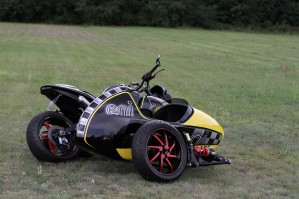 15 Buell 1125 CR z koszem bocznym eni