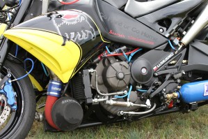 28 Buell 1125 CR z turbo silnik