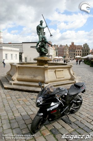 rynek poznan suzuki gsx-r-750