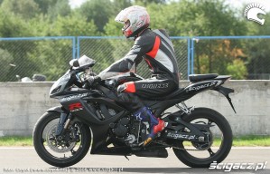 suzuki gsx-r-750 na torze