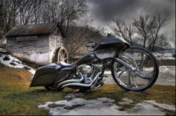 pustkowie 30 calowe kolo Harley Davidson