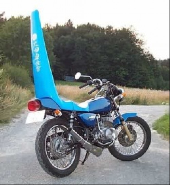 modyfikacje motocykli z japonii Bosozuku sissy bar