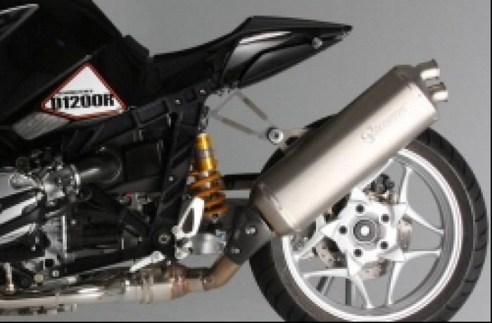Demonstener D1200R Akrapovic