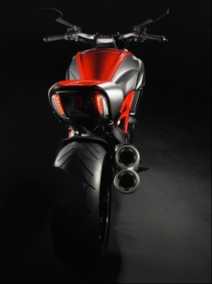 Diavel official 2011 Ducati