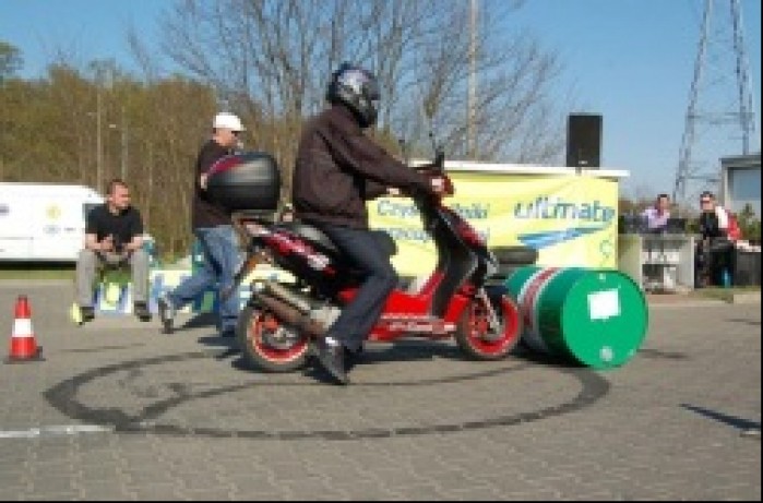beczka i skuter motocyklowa niedziela na BP w Poznaniu 2010