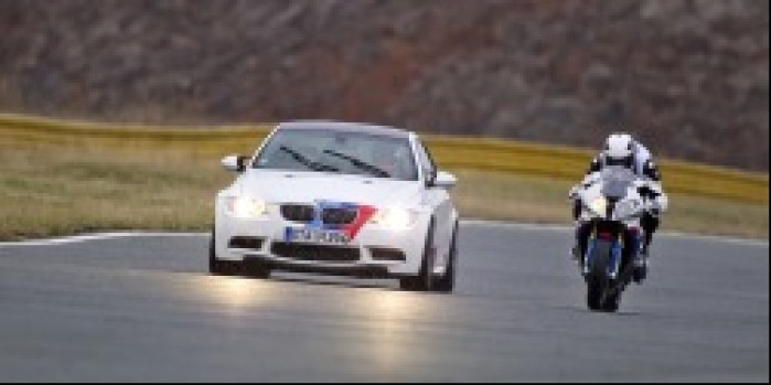 jazda BMW S1000RR M3 wyscig