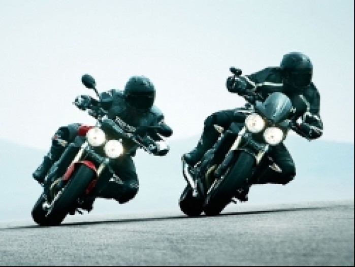 Triumph Street Triple 2010 tor
