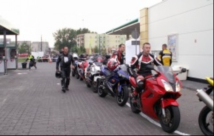 chetni na hamownie motocyklowa motocyklowa niedziela BP 2010