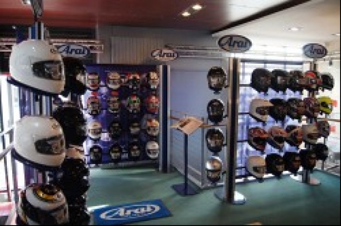 kaski arai Honda Plaza