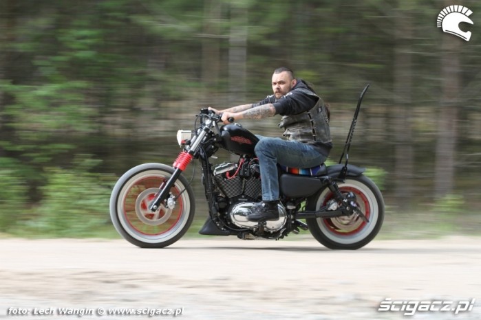 01 Custom Hell Ride Harley Davidson Sportster jazda