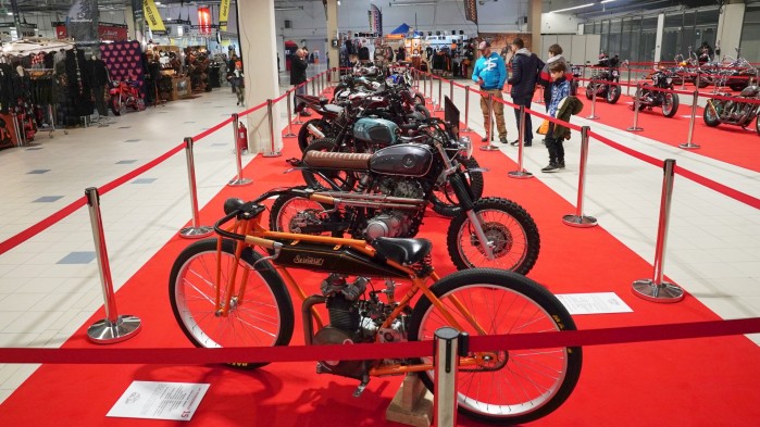 customy na targach warsaw motorcycle show 2022
