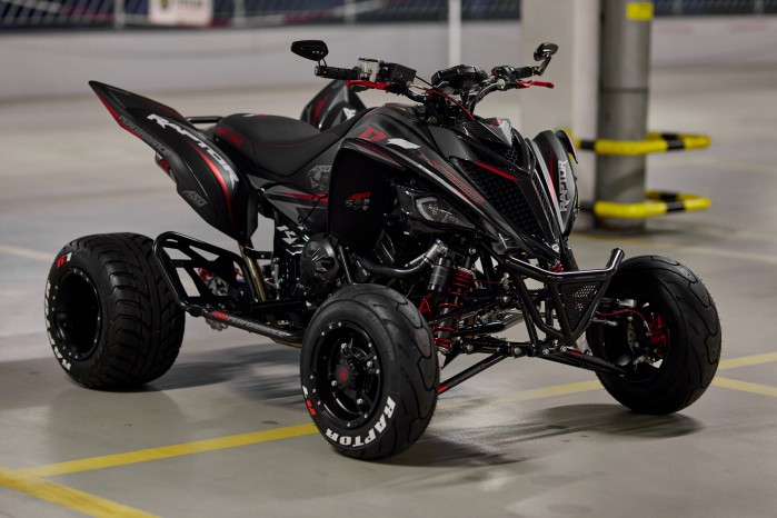 05 Yamaha Raptor R1 ATV Swap Garage przodem