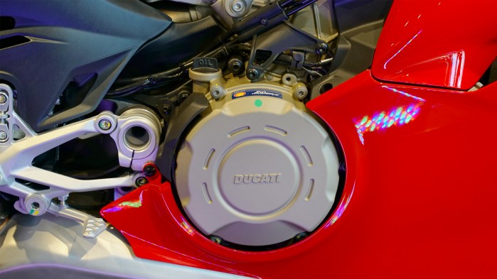 Ducati Panigale V4S model 2025 silnik