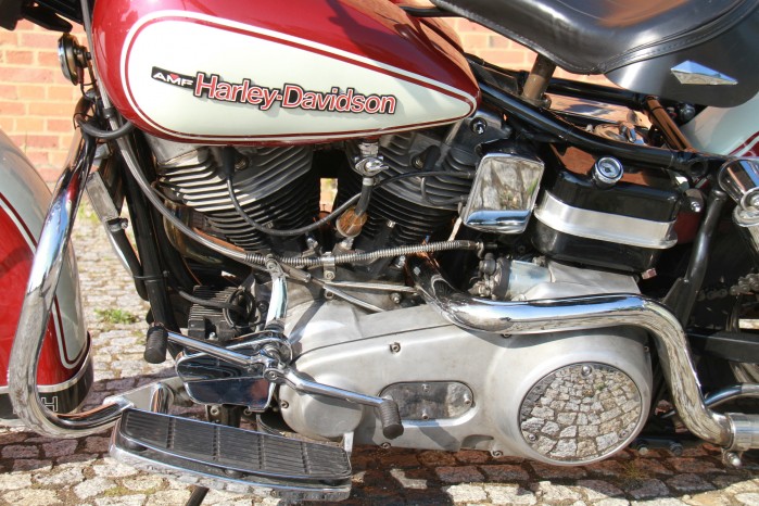 13 Harley Davidson FLH Shovelhead silnik cylindry dzwignie