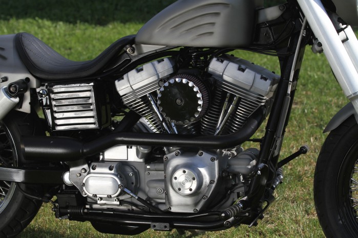 10 Harley Davidson Low Rider 2021 silnik custom