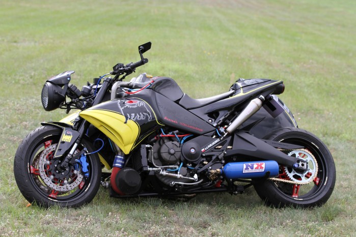 14 Buell 1125 CR z koszem nitro
