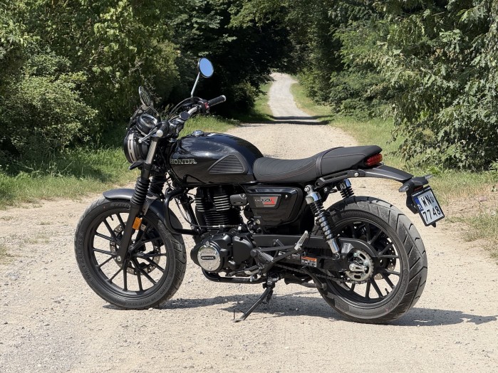 05 Honda GB350S szutry