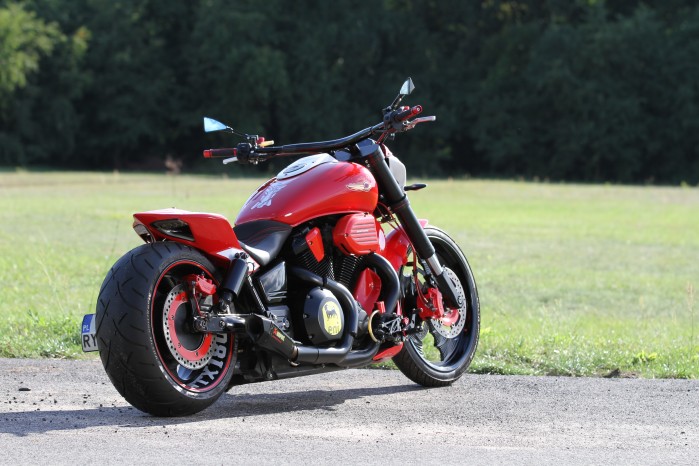 07 Szajbas Garage Honda VTX 1800