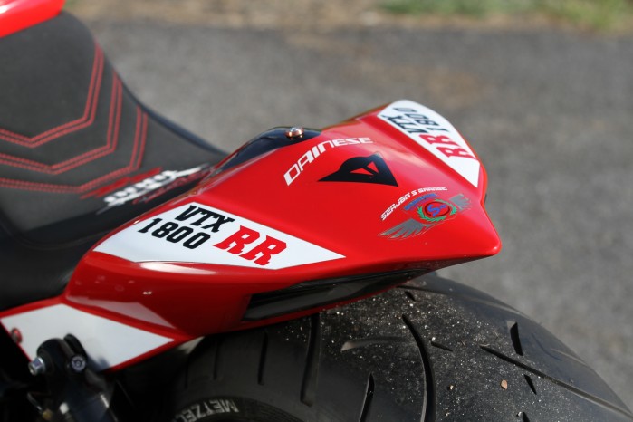 12 Honda VTX 1800 ogon