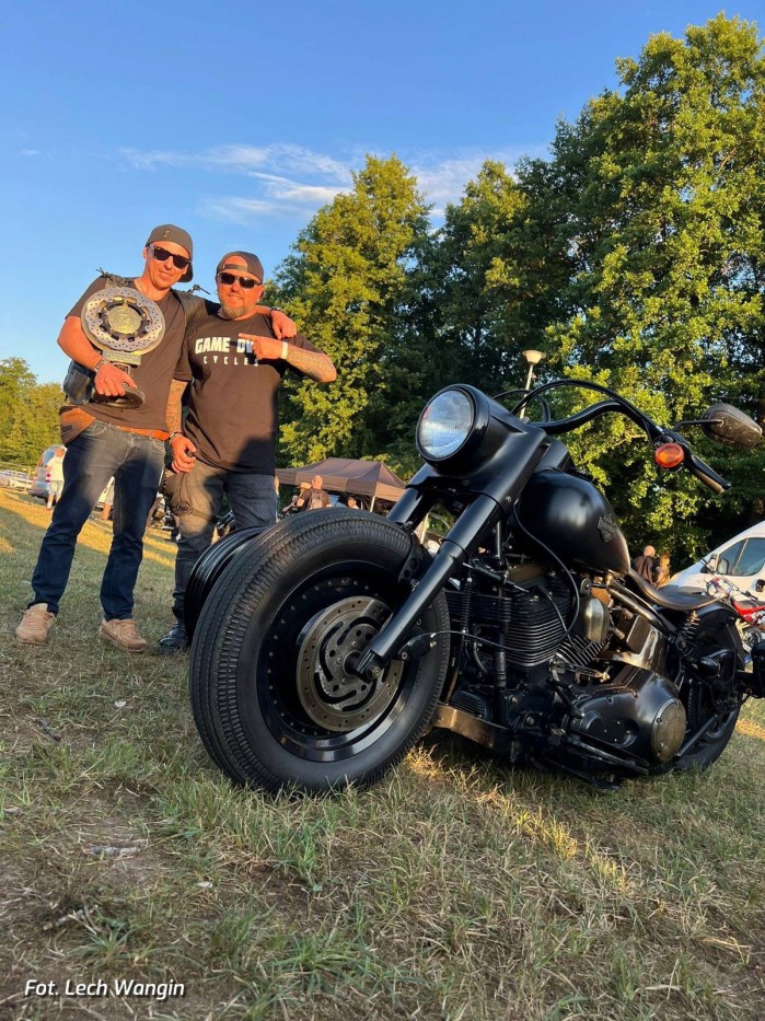 10 Best of Show 3 GOC Radawa Custom Show