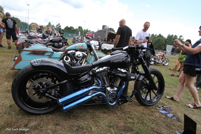 2 Modyfikowany HD GOC Radawa Custom Show