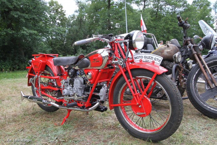 4 Old School Nagroda Specjalna GOC Radawa Custom Show