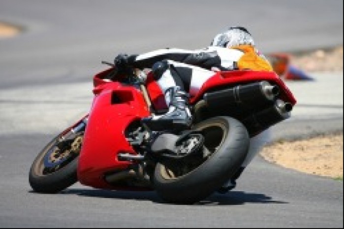 Stare ale jare Ducati mimo uplywu lat trzyma tempo maszyn bardzo wspolczesnych