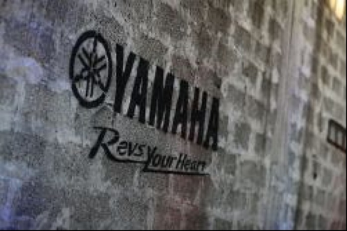 Yamaha MT 09 revs your Heart