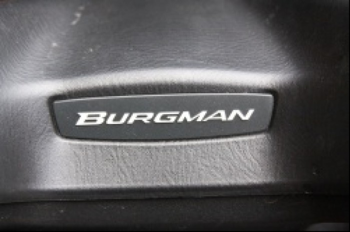 Burgman 400 Suzuki logo