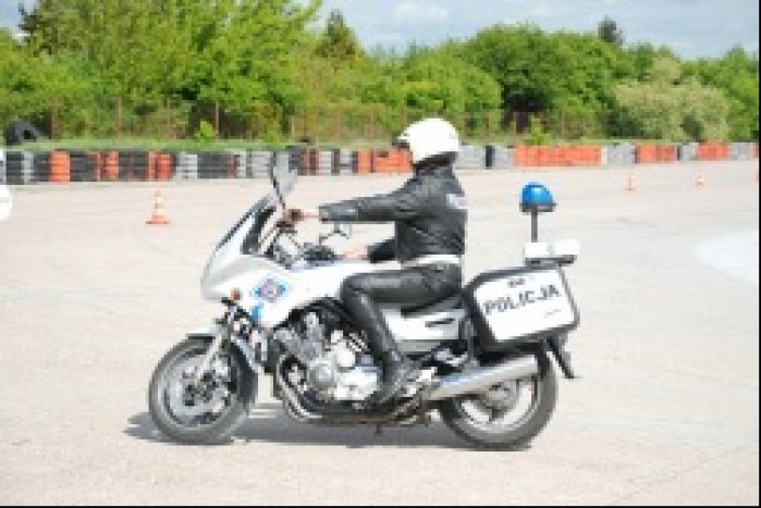 Policjant motocyklista trening