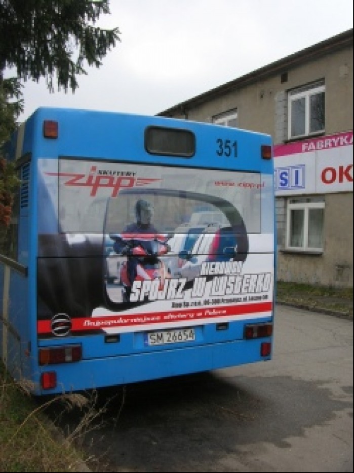 ZIPP reklama autobus