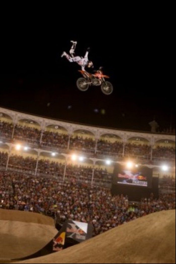 Mat Rebeaud Red Bull X-Fighters Madryt