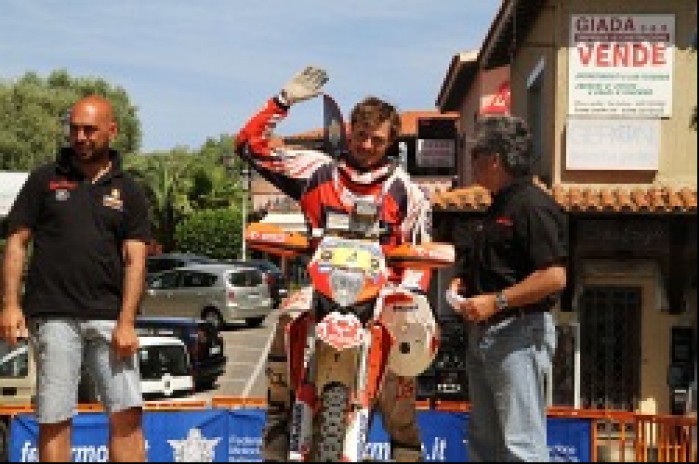 Kuba przygonski meta rajd sardynii 2011