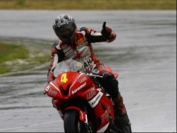 kaldowski po wyscigu wmmp iv runda dzien 04 niedziela 04 wyscig superstock 600 e mg 0345