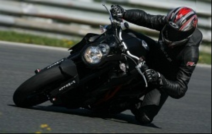 KTM 990 szybki wiraz