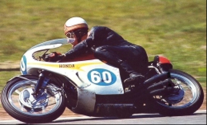 15) Nowatorska Honda 6-cyl350cc 1967 Mike Hailwood (GB)