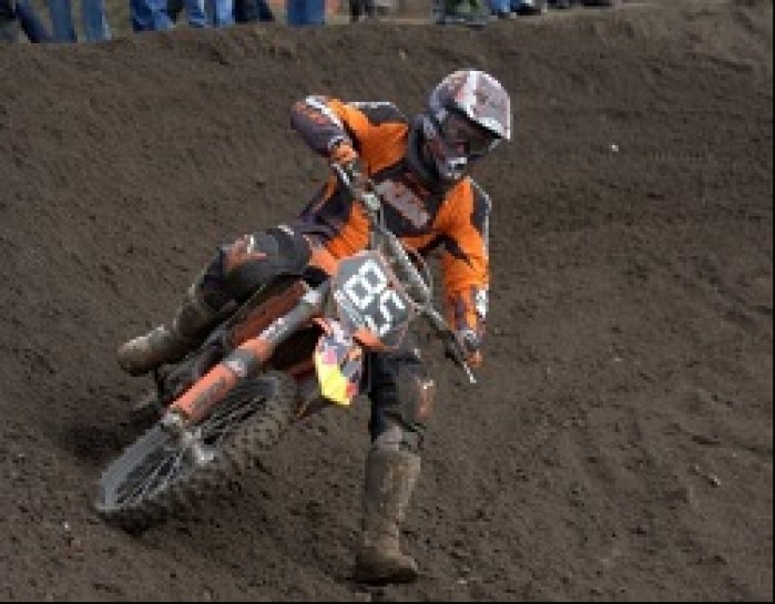 sciganie na zakrecie