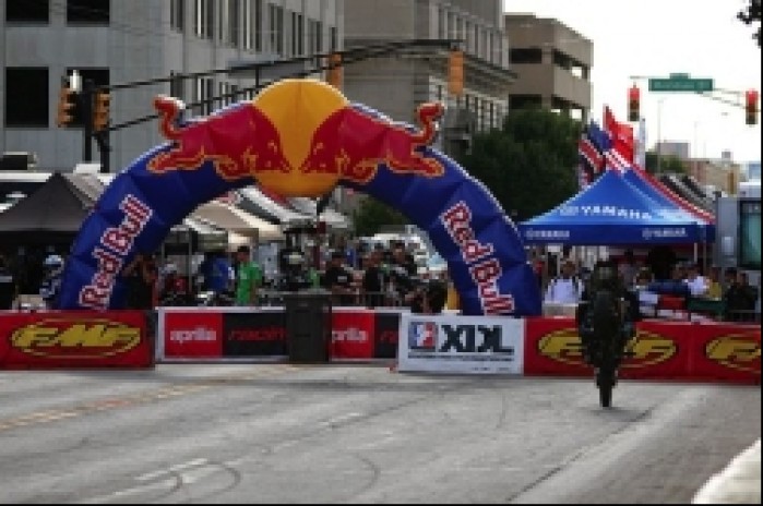 XDL red bull stoppie