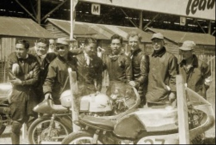1959 Honda TT Team