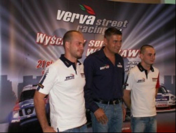 Robert Lukas Holek Kuba Giermaziuk Verva Street Racing Warszawa 2010