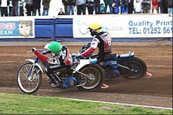 reading-belle vue2