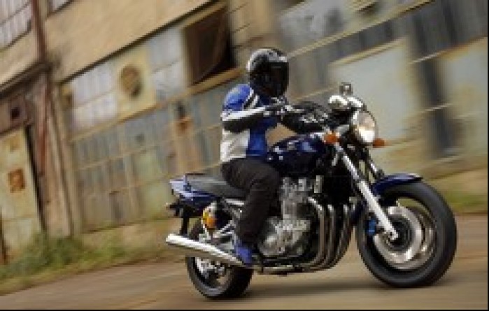 Yamaha XJR1300 1920x1200 c101