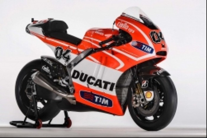 Ducati Desmosedici GP13 04