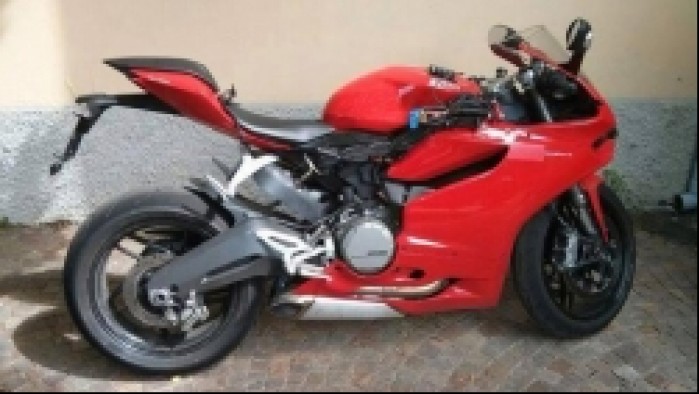 Panigale 889