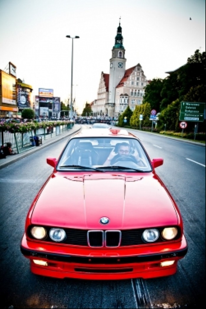 BMW I runda Night Power 2014